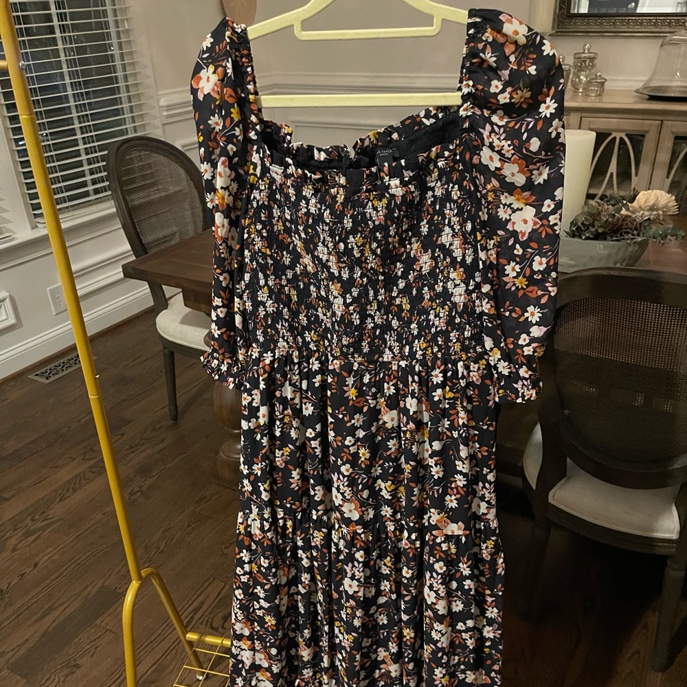 Ann Taylor Flower Midi Dress